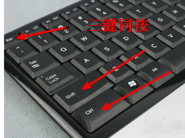 电脑开机桌面图标没了 电脑开机桌面图标没了